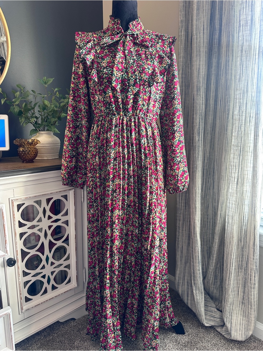 Floral Tie-Neck Long Sleeve Dress - Pink Multi